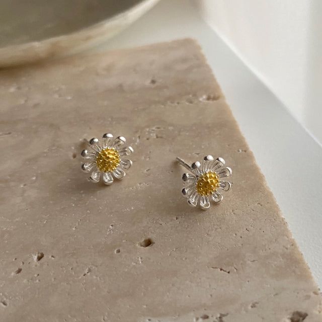 deii Silver 925 Daisy Pastel Flower Point Simple Earrings