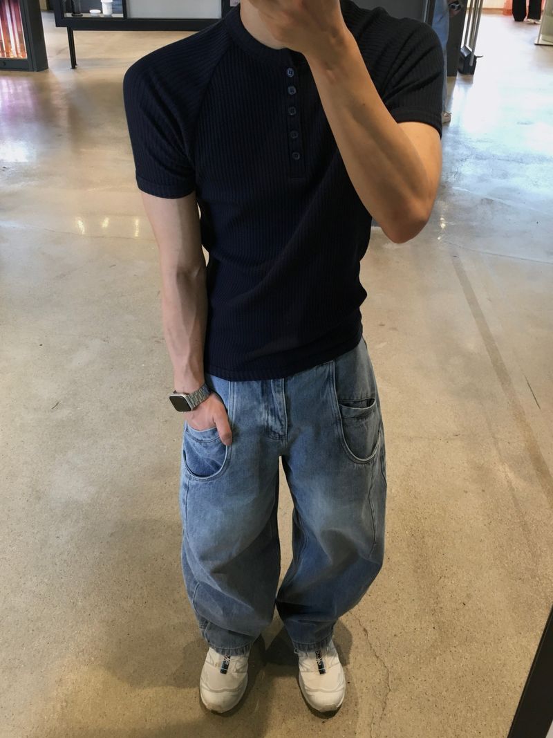 Lef Two-Pocket Curved Denim Pants