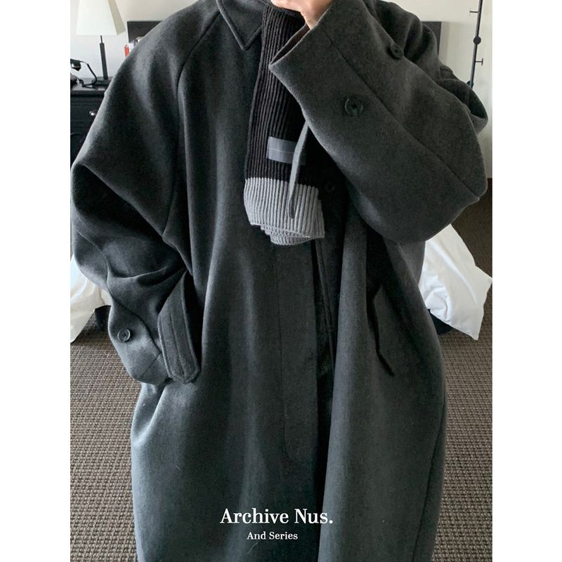 Nus. Wool Coat