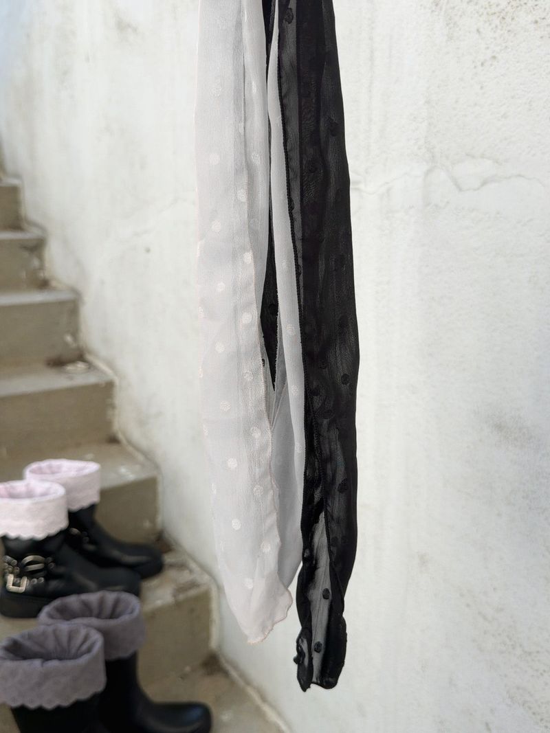 Tiny Dot Scarf (white)