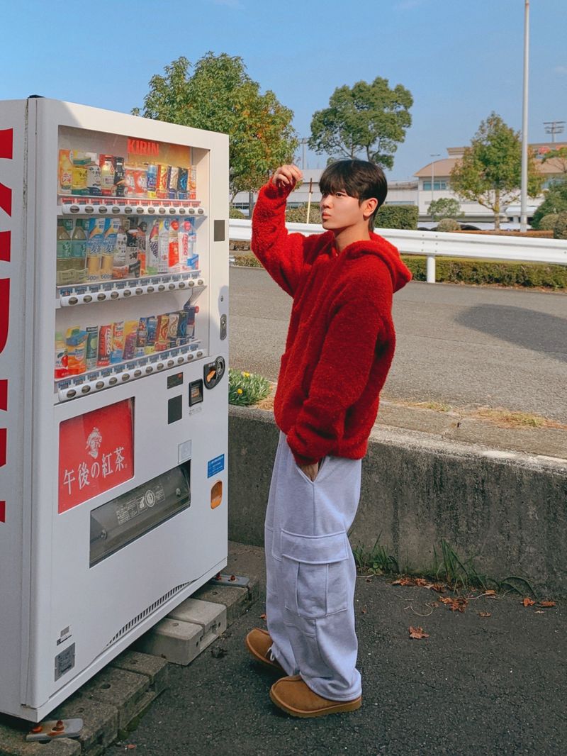 Yuki cozy knit hood