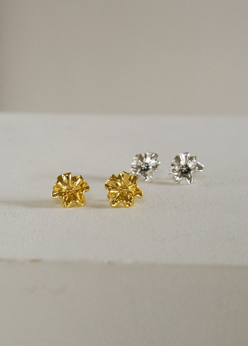 boom flower earring - silver
