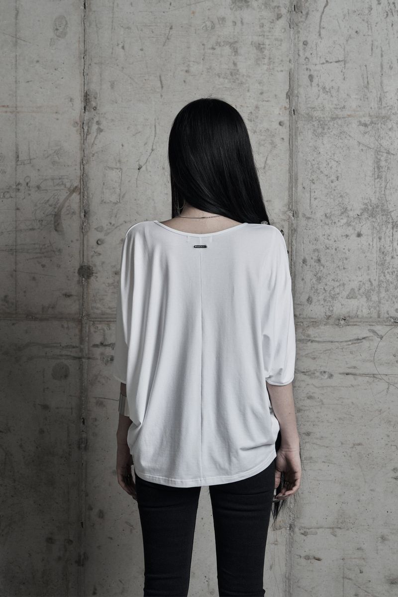 [label] metal button loose drape top WHITE