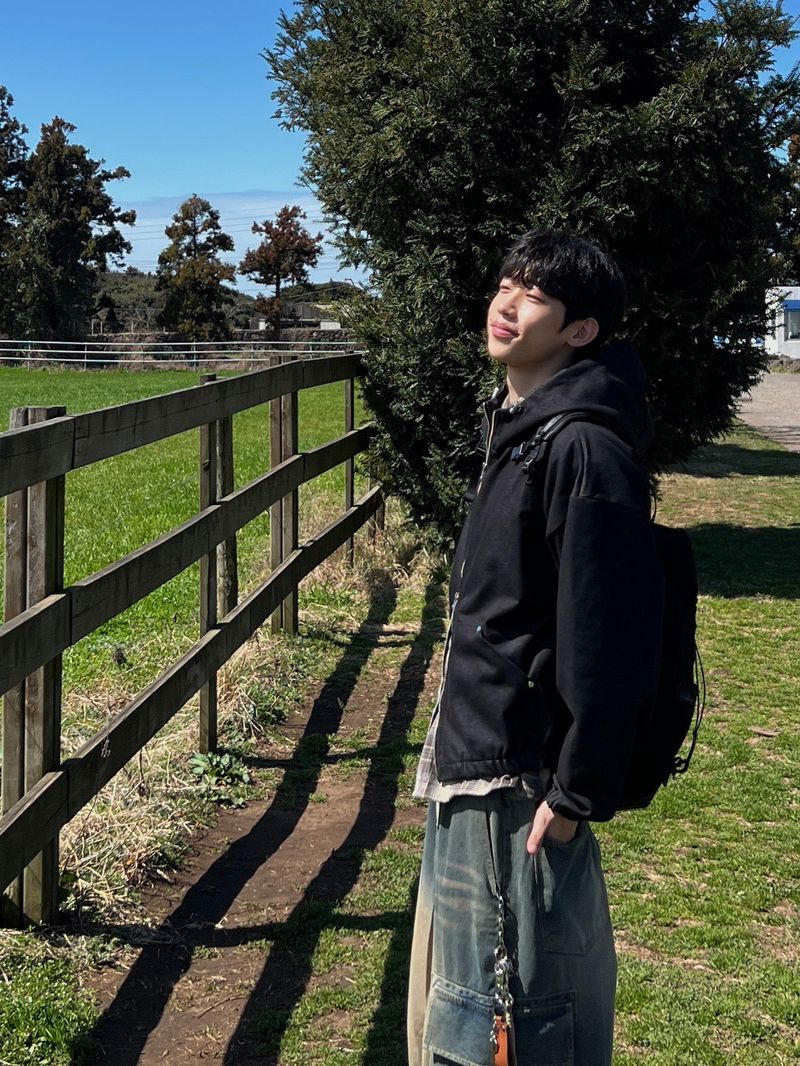 Overcast Hood Cropped Jumper (3 Colors)