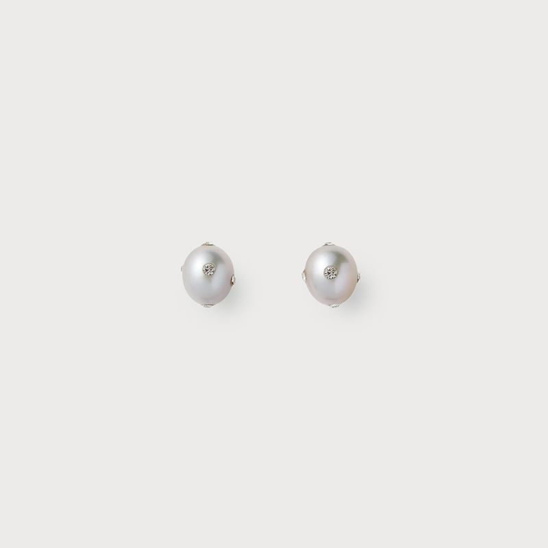 PEARLSONATE(パーソネイト)の「Polkadots Earrings, Silver(Accessories)」