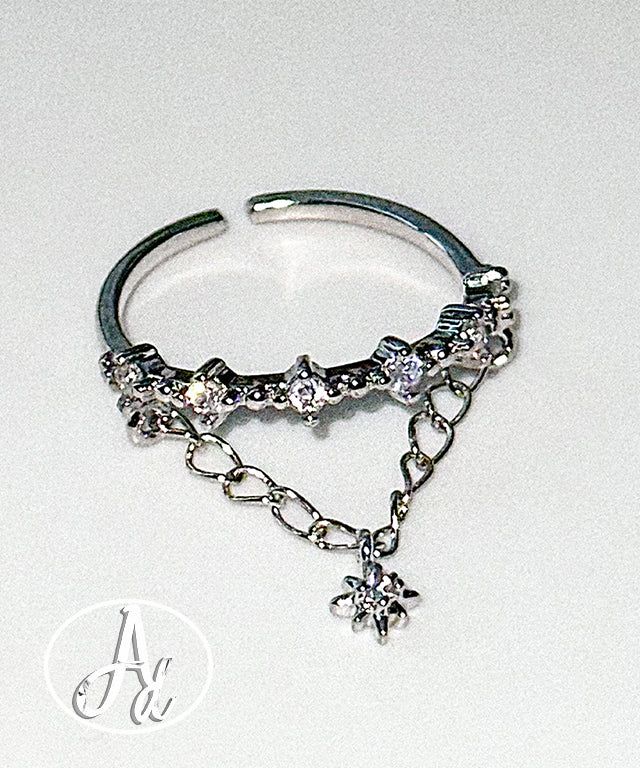 Adamdree(アダムドリー)の「Snowflake Layered Chain Cubic Ring(Accessories)」