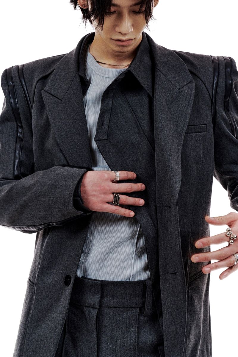 UNBALANCED BUTTON STRAP SHIRT
