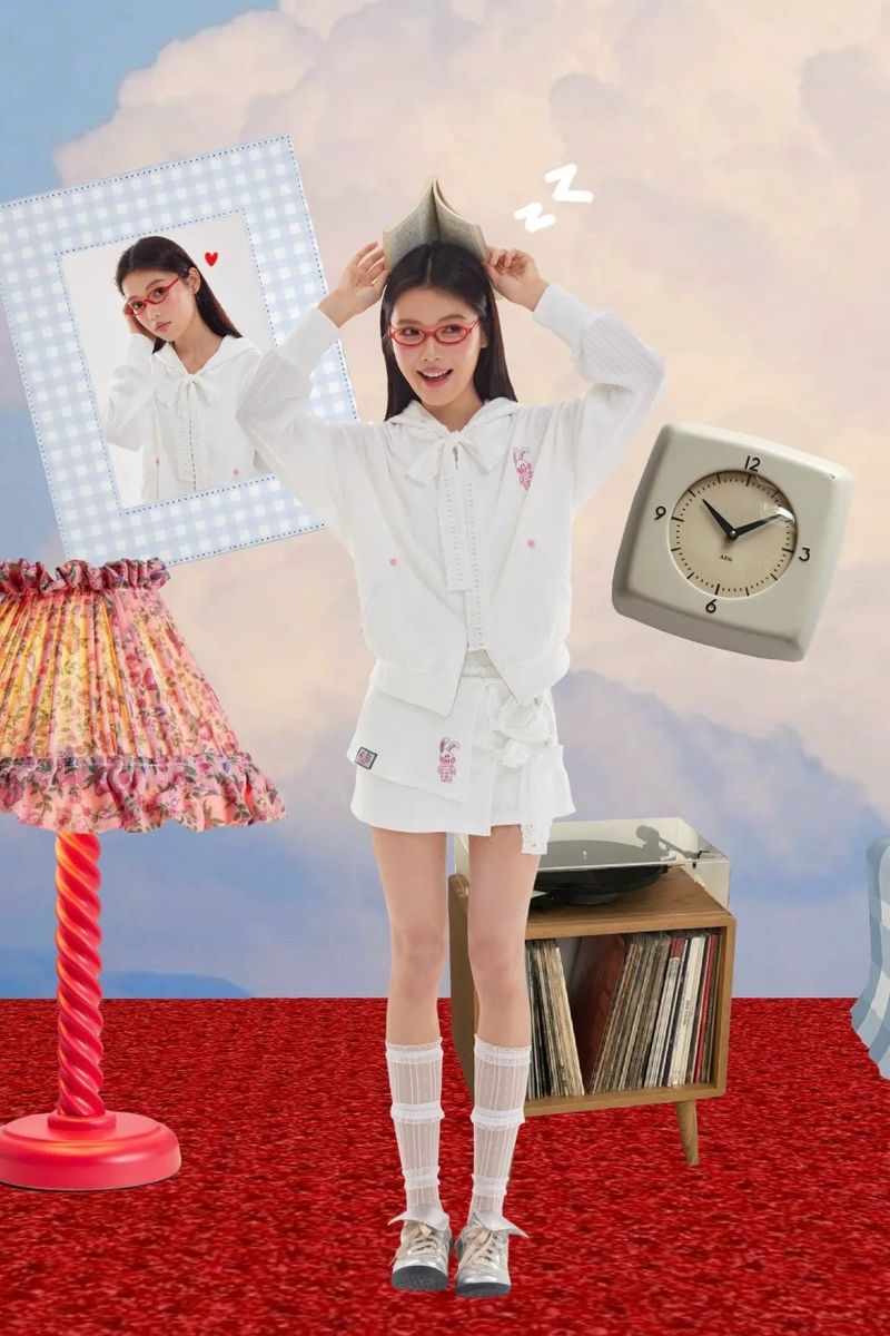 RedBean（レッドビーン）の「Off the Clock Hooded Jacket (White)（Jackets/Outerwear）」