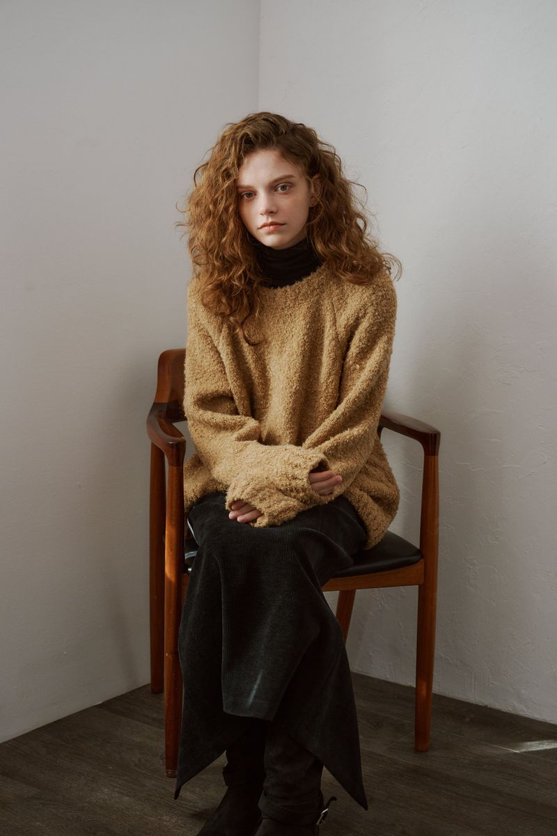 Coil round knit (Beige)