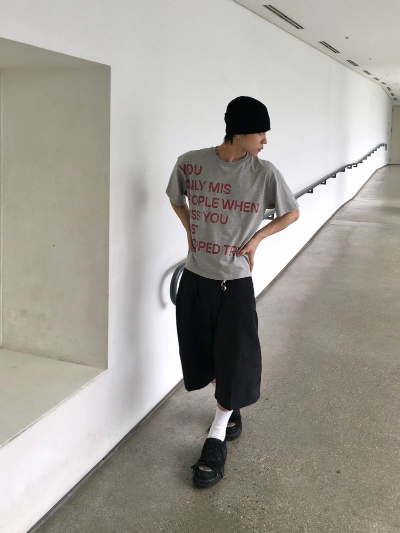 Trying Lettering Crop Short Sleeve T-shirt 4C