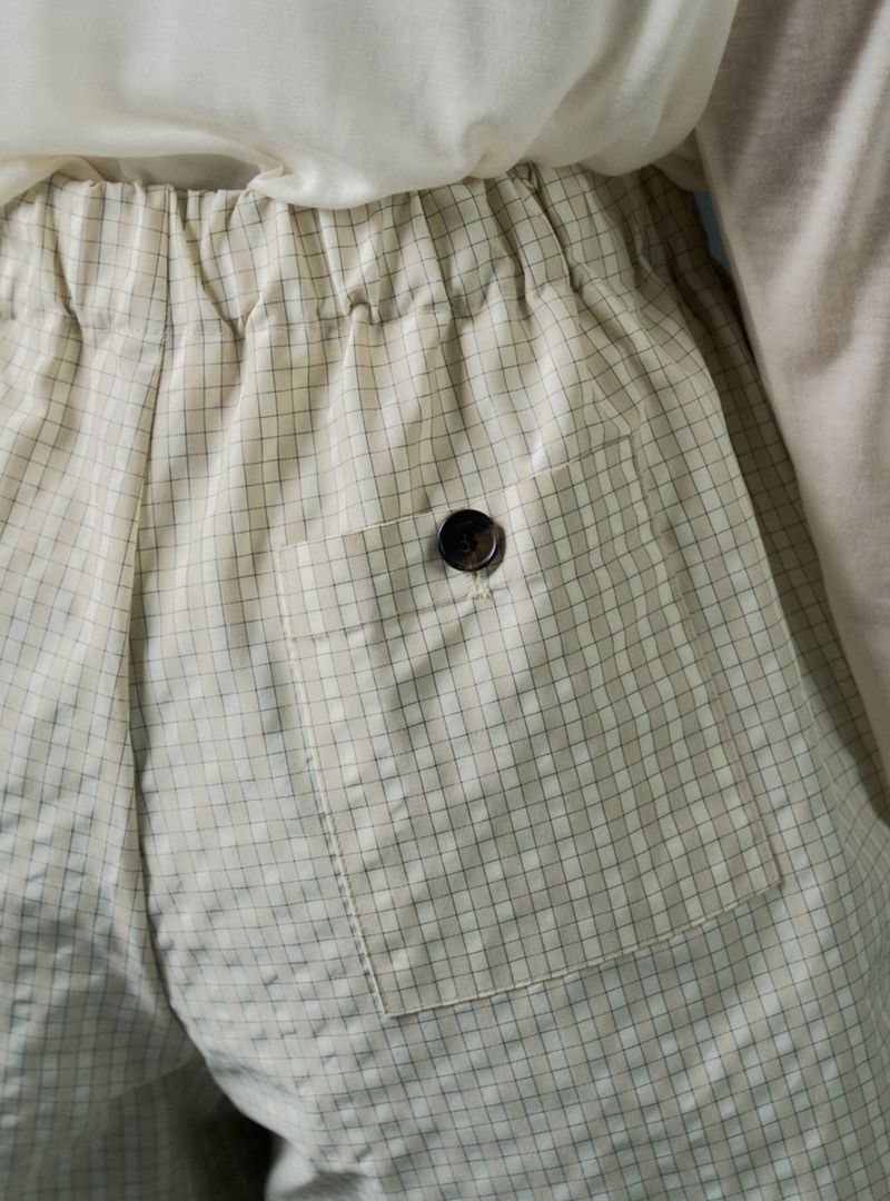 Checkboard shorts (beige)