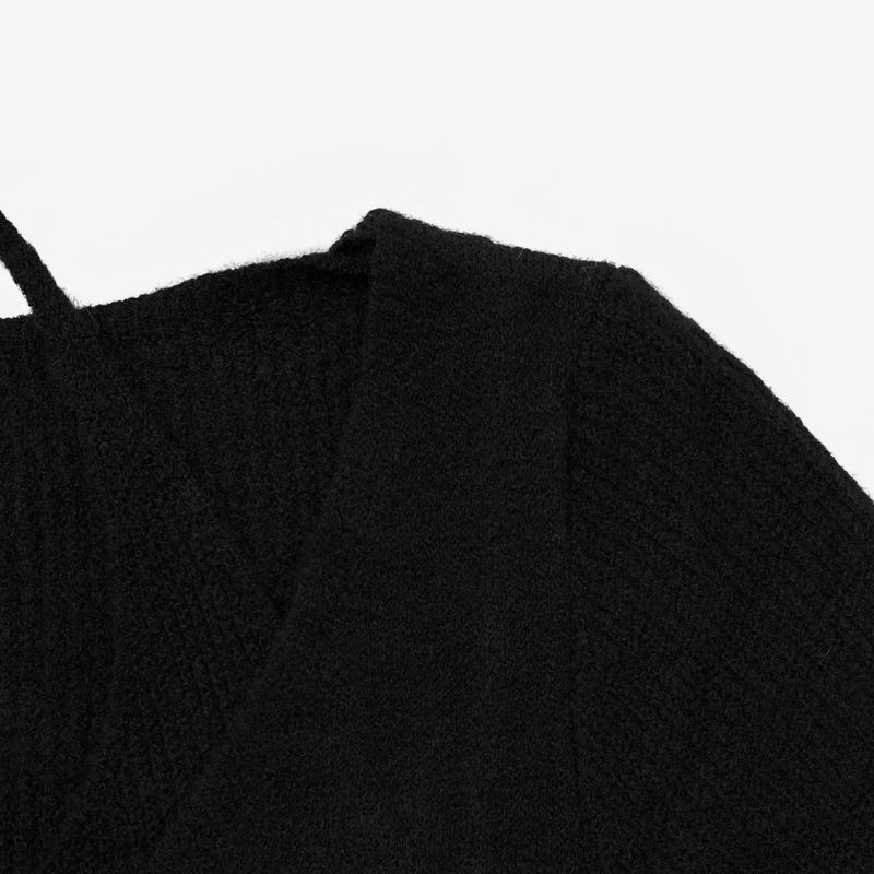 Hailyn Halter Off Knitwear