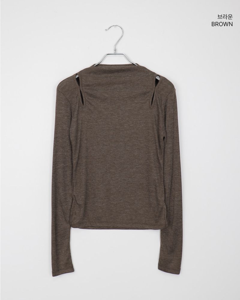 Peulha Slit Mock-Neck Long-Sleeve Tee