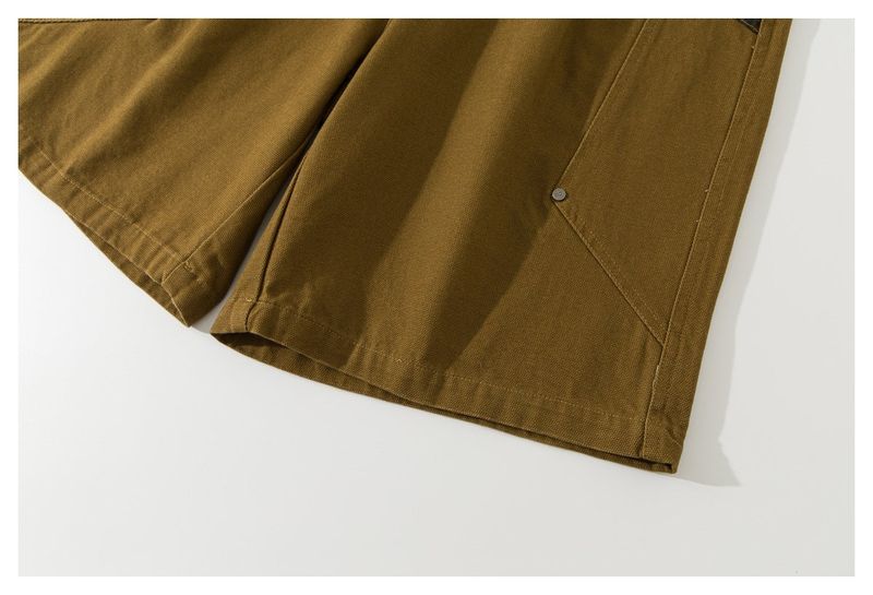 Finn Contrast Pocket Shorts