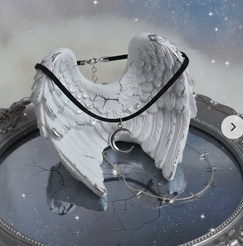 Crescent Moon Choker - Silver Color