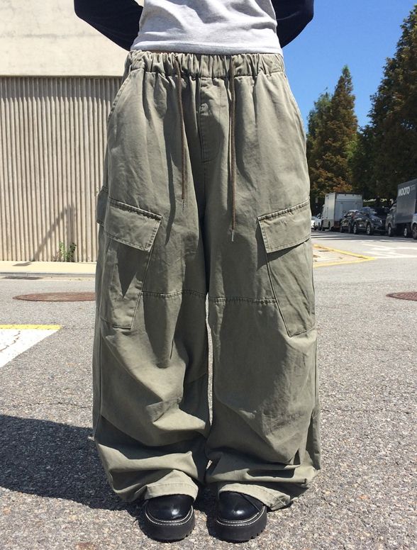 anyonemore（エニーワンモアー）の「[UNISEX] ニゲ ピグメント バンディング カーゴ ワイドパンツ（パンツ）」