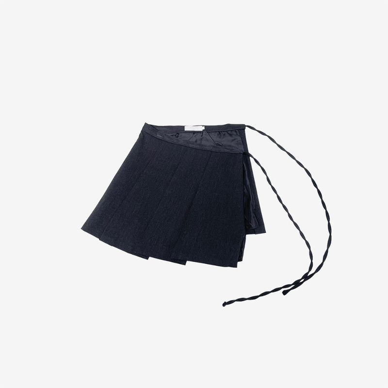 Nepia Layered String Skirt + Slacks Pants Set
