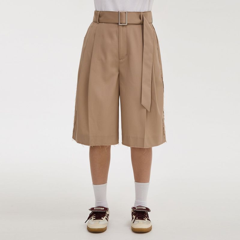 WaiKei（ワイケイ）の「Cut-out short pants（Pants）」