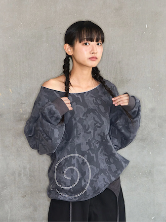 CAT TAIL CAMO OFF SHOULDER