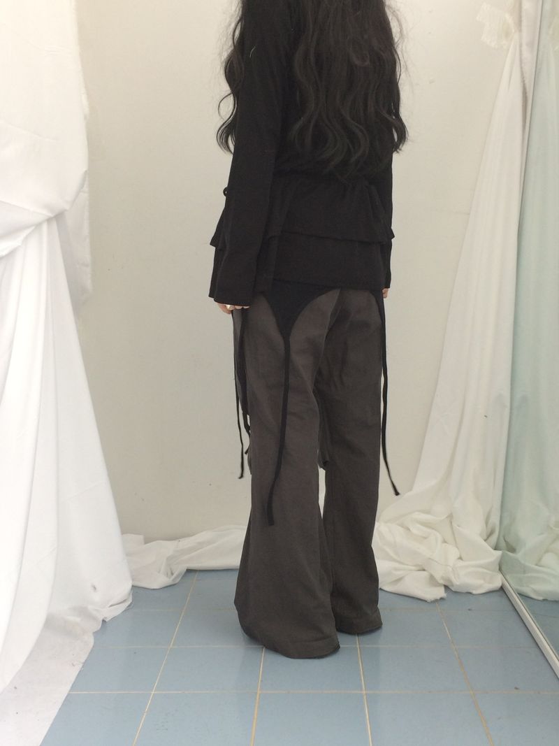 side strap frill dress