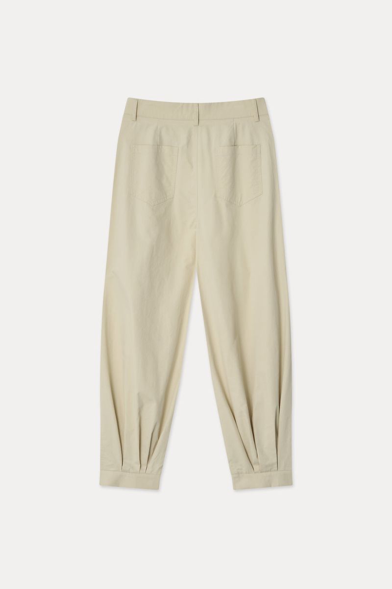 TWO-TUCK JOGGER PANTS_CREAM