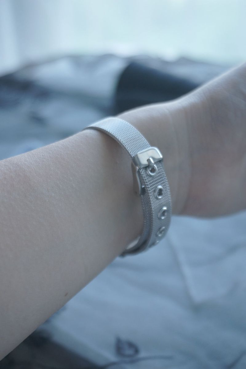 clover mesh strap watch