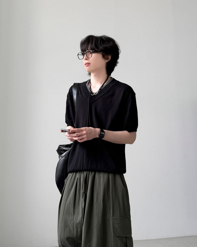 Mary V-neck Half Knit
