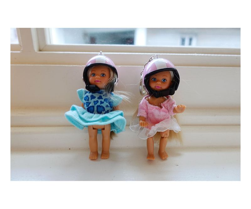Barbie keyring set (random)