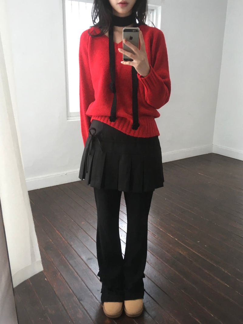 Holiday V-Neck Sweater