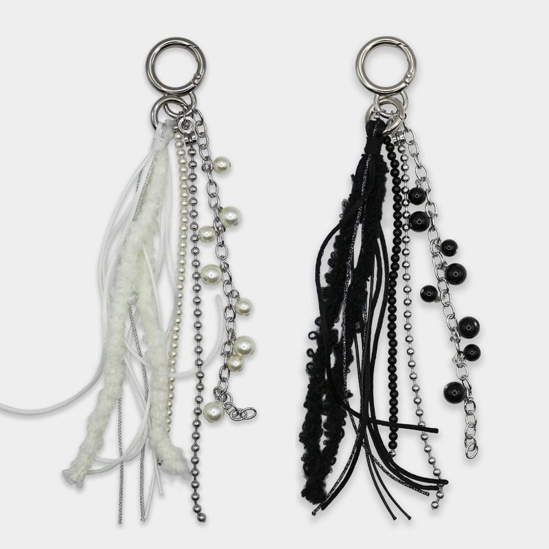 Grumpy Stuff（グロンピースタッフ）の「Boucle Mix Long Tassel Keychain（Toys/Key Holders）」
