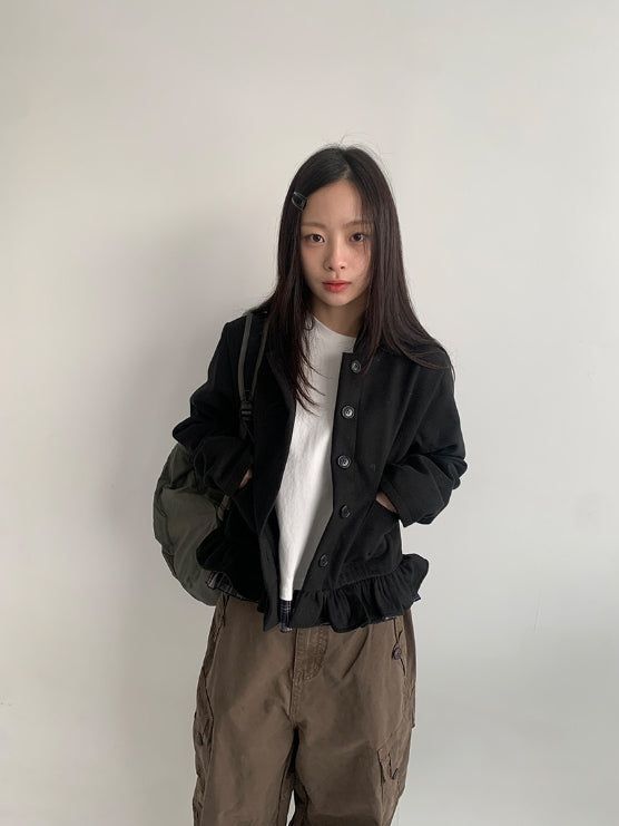 Skimbe Frill Hood Short Coat