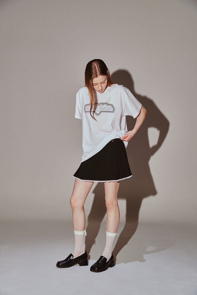 Signature Logo Graphic Hotfix T Silver