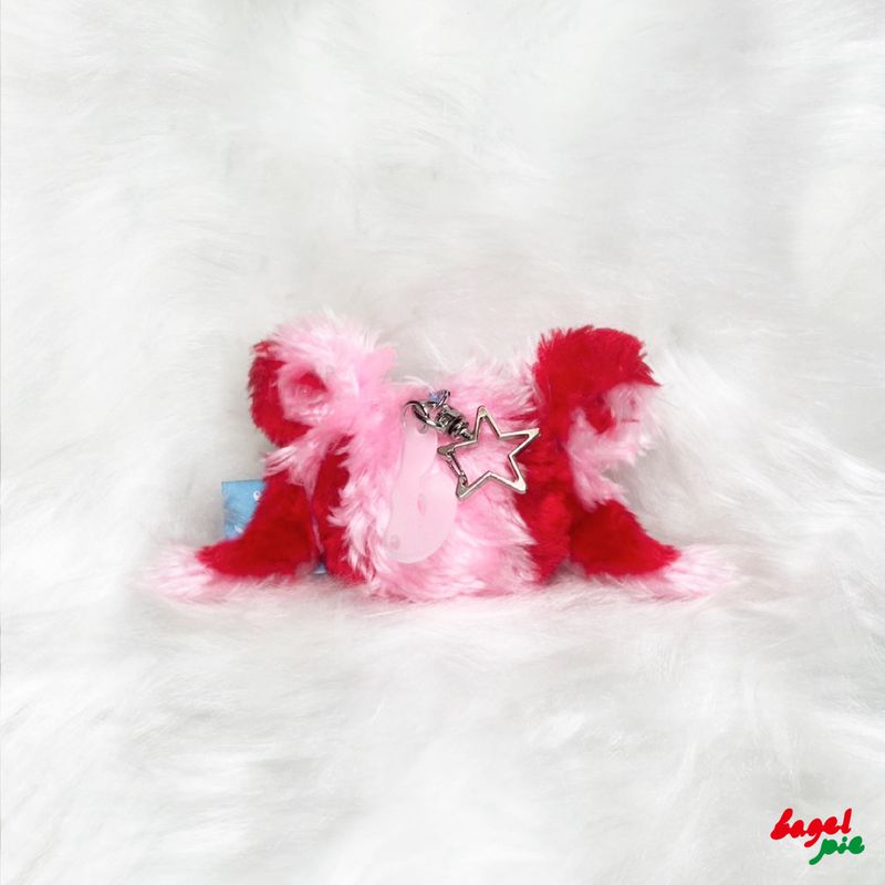 X'MAS PUPPY KEYCHAIN - Candy Cane Pie