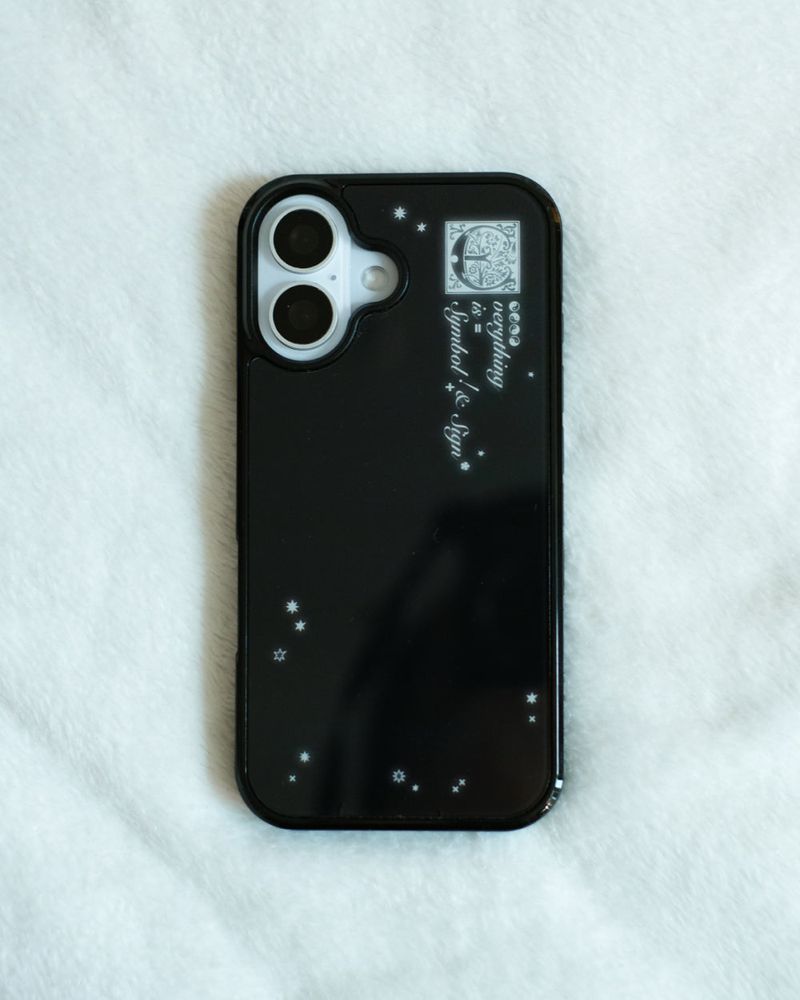 Symbol & Sign（シンボルアンドサイン）の「Tattoo - Midnight | Bumper Case（Smartphone Accessories）」