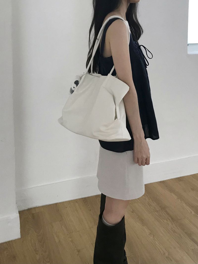 Miller Shoulder Bag (2 colors)