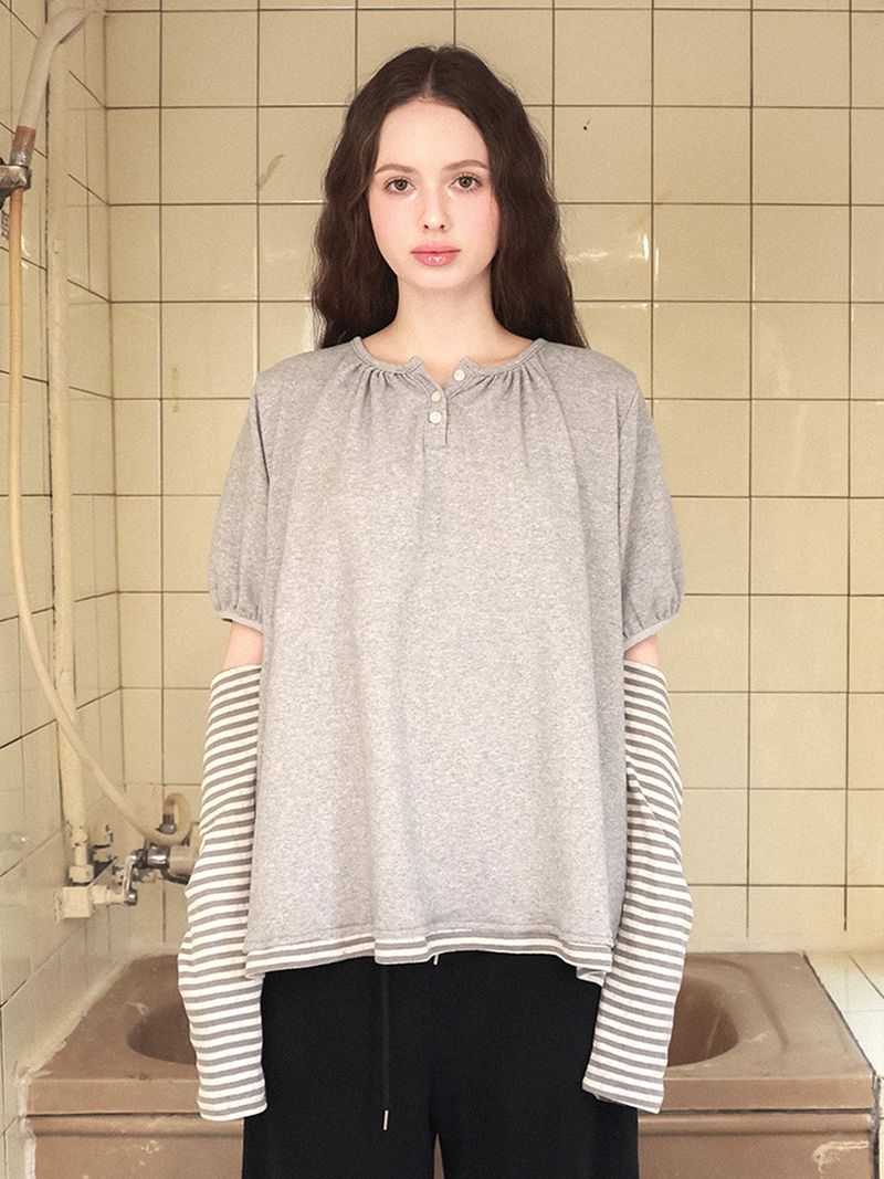 Fazed(フェイズド)の「Back ribbon flare top / gray(Tops)」