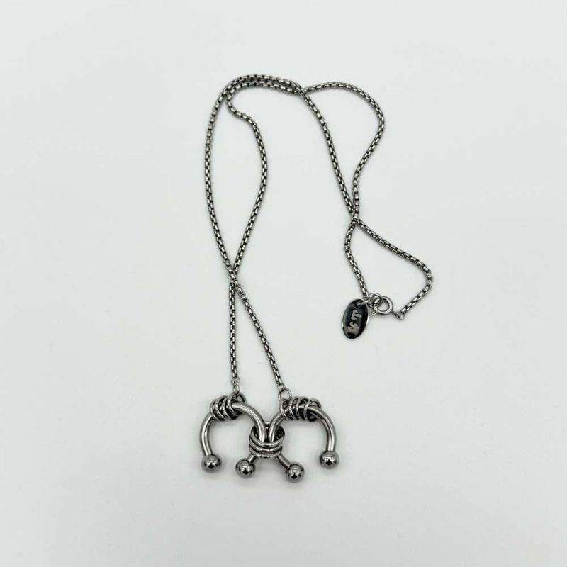 Dual piercing necklace