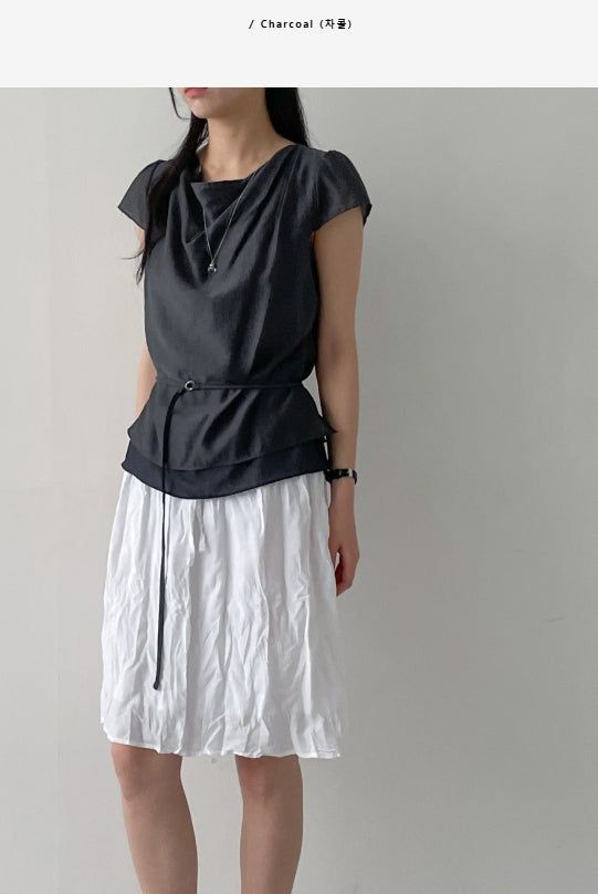 [Belt Set] Noir Drape Short Sleeve Blouse