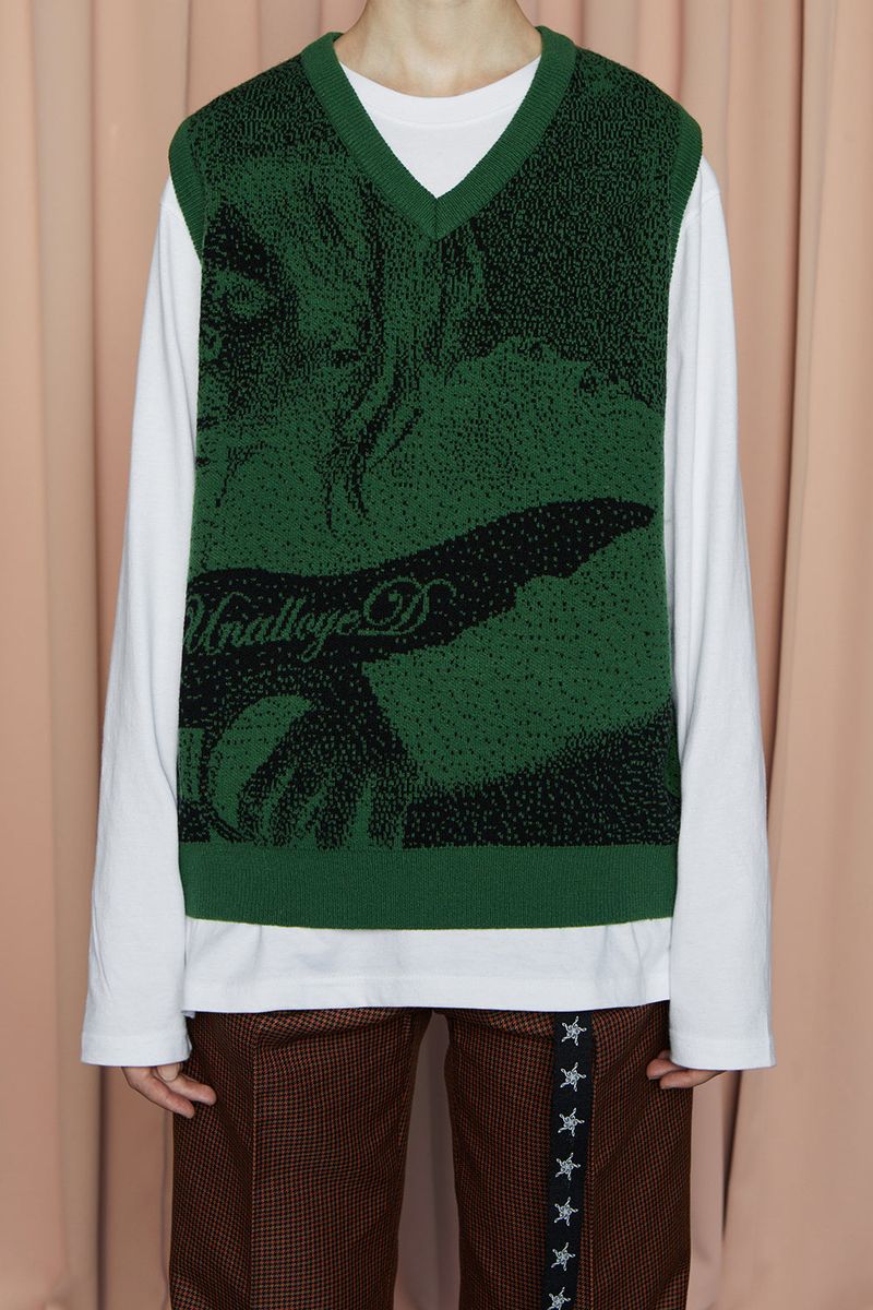 GRAPHIC KNIT VEST / GREEN