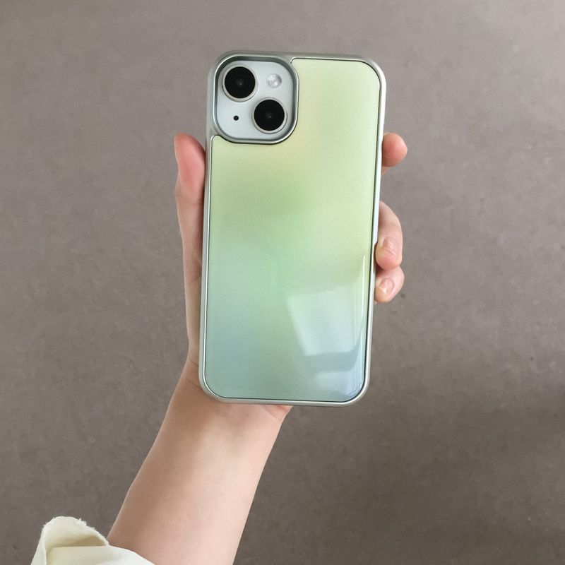 Fuzzy (silver epoxy bumper case)