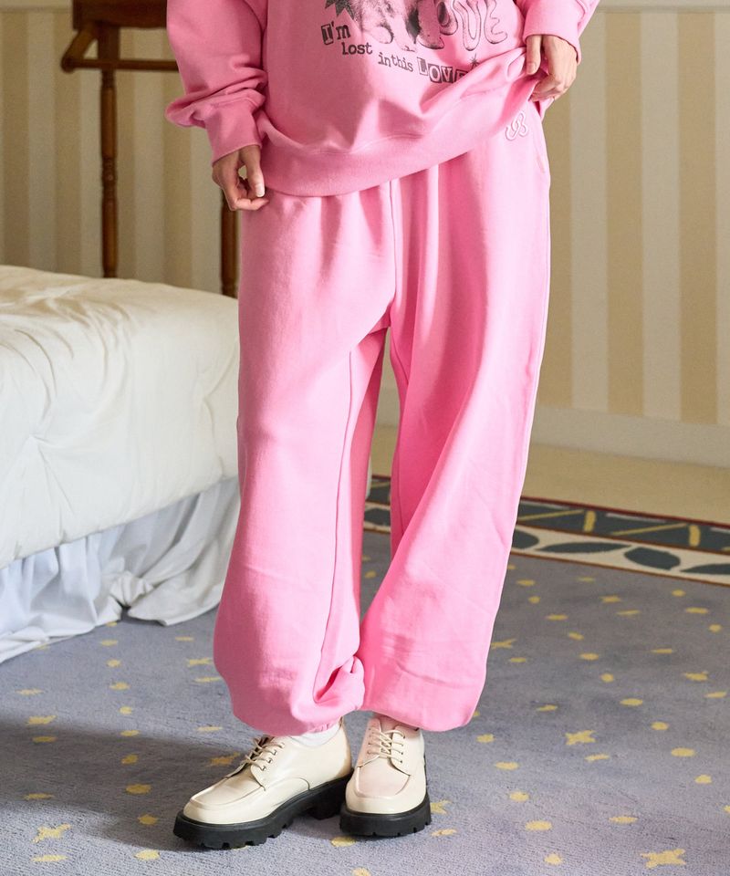 MADPINK（マッドピンク）の「SYMBOL POINT JOGGER PANTS PINK（Pants）」