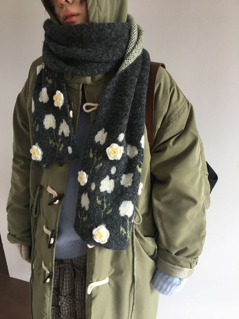 Daisy Wool Touch Muffler (2color)
