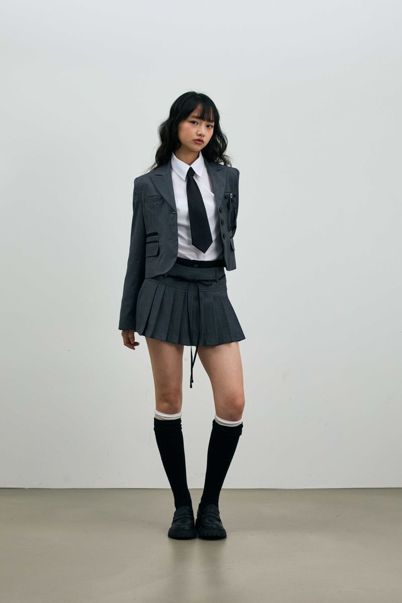 ASTRAL CROP JACKET / CHARCOAL