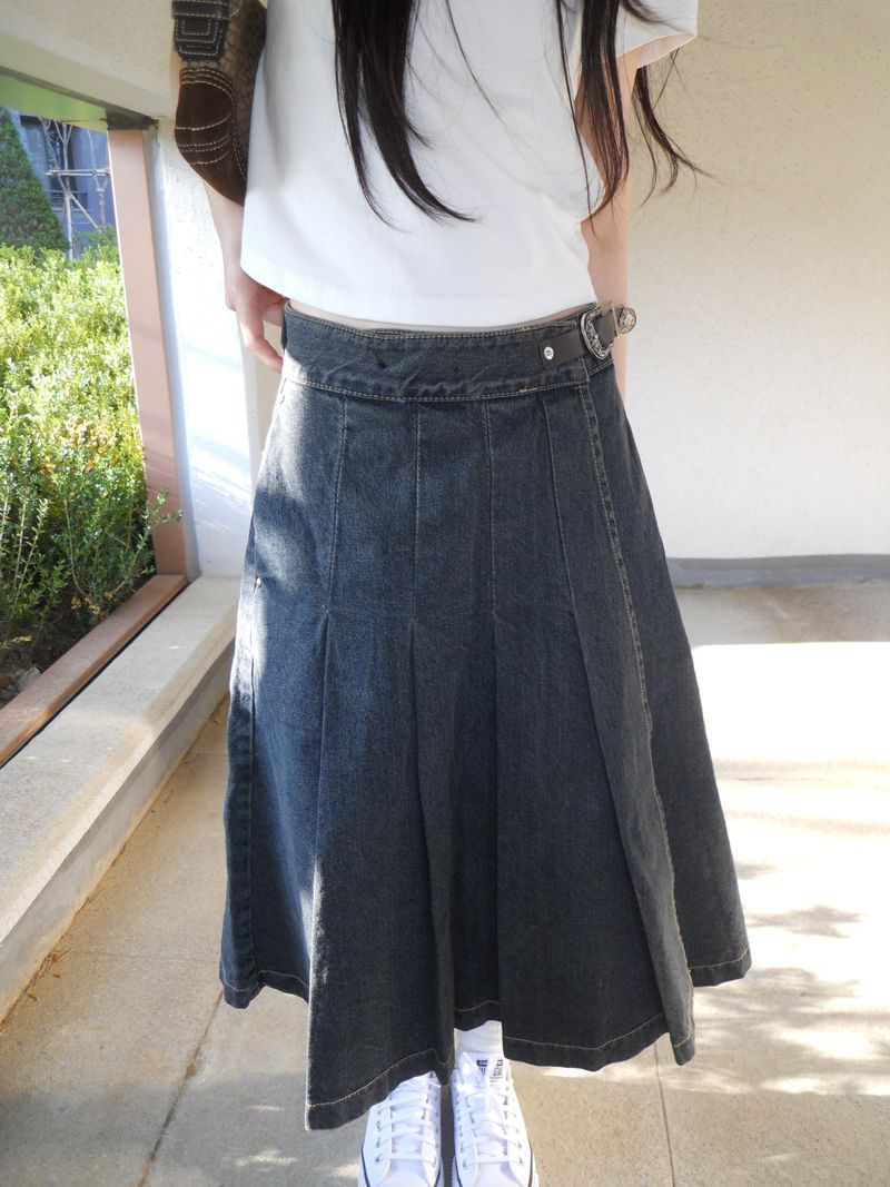 iwgp pleats skirt