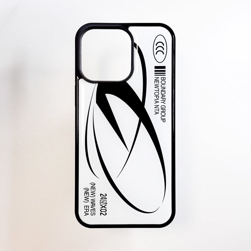 MEMORIESBOUNDARY(メモリーズバウンダリー)の「New Waves New Era Phone Case (Black)(Smartphone Accessories)」