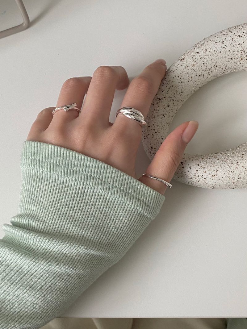 Blingmoon（ブリングムーン）の「【5本セット】スカイボールド レイヤードリングセット/2カラー（アクセサリー）」