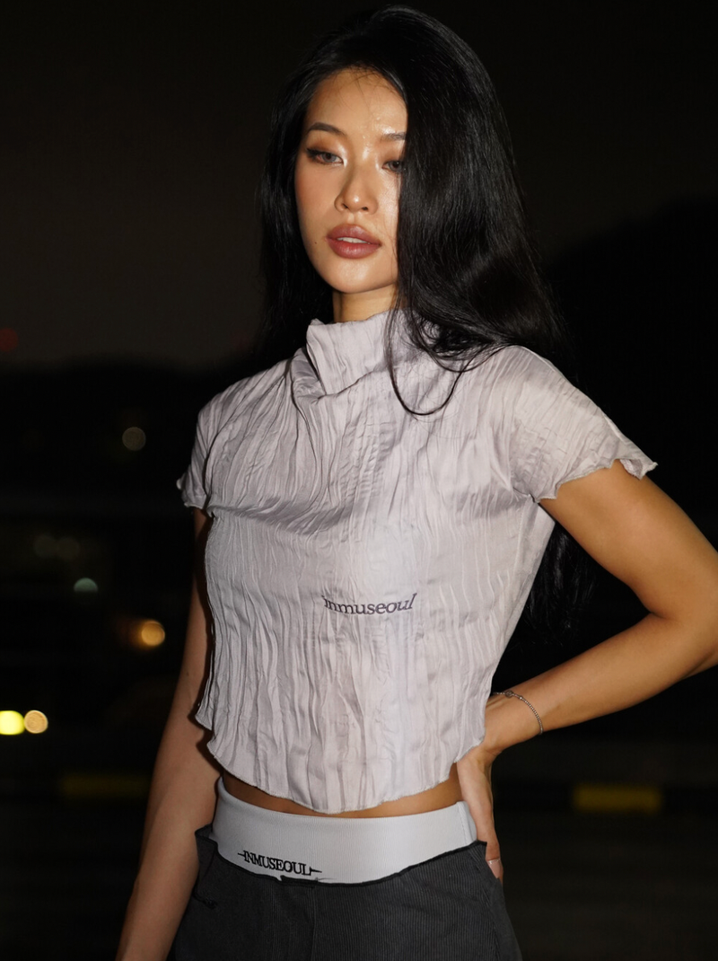 musemuseum（ミューズミュージアム）の「museoul cowl shirt [mauve]（Tops）」