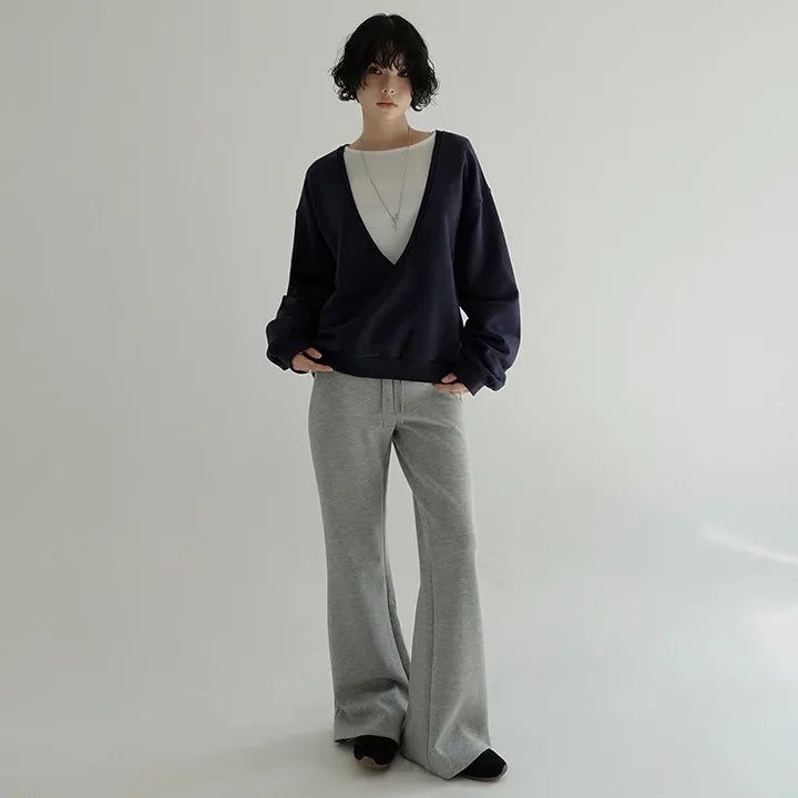 blitti（ブリッティ）の「[Seonti]ディープVネックルーズフィットスウェットシャツ-3 colors（トップス）」