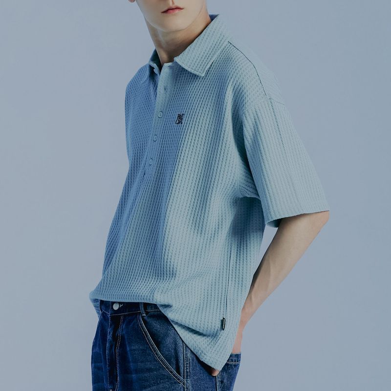 ROMANTIC CROWN（ロマンティッククラウン）の「RECENT BUTTON KNIT POLO_SKY BLUE（Tops）」