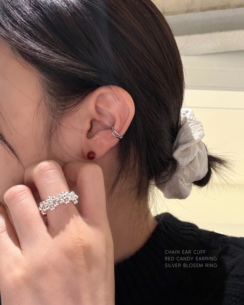 Mini Chain Ear cuff